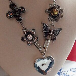 Adorable Chunky Crystal Rhinestone Heart Flowers Butterfly Statement Necklace